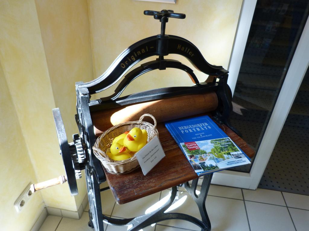 Forsthaus Bergedorf Hotel Хамбург Екстериор снимка